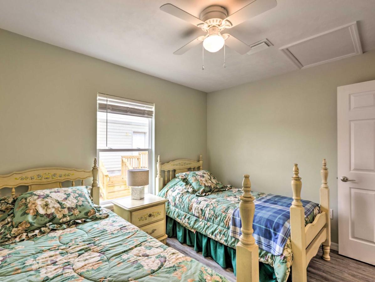Family-Friendly Home, Walk To Steinhatchee River! 외부 사진