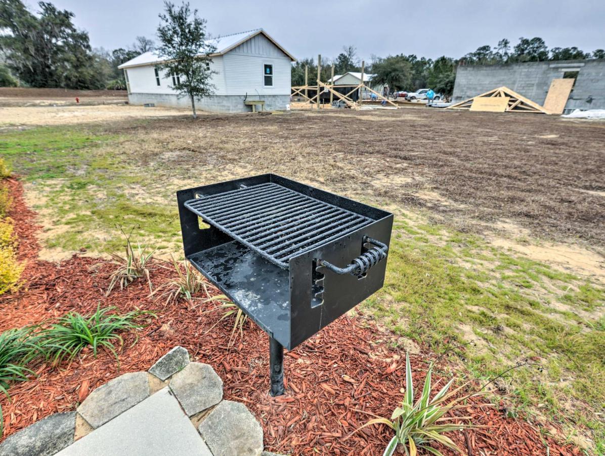 Family-Friendly Home, Walk To Steinhatchee River! 외부 사진